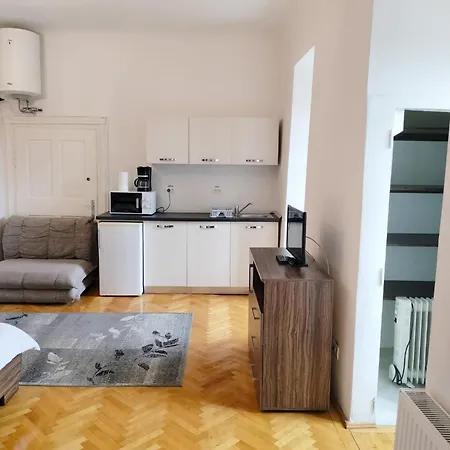 Casa Sforii ゲストハウス 3*